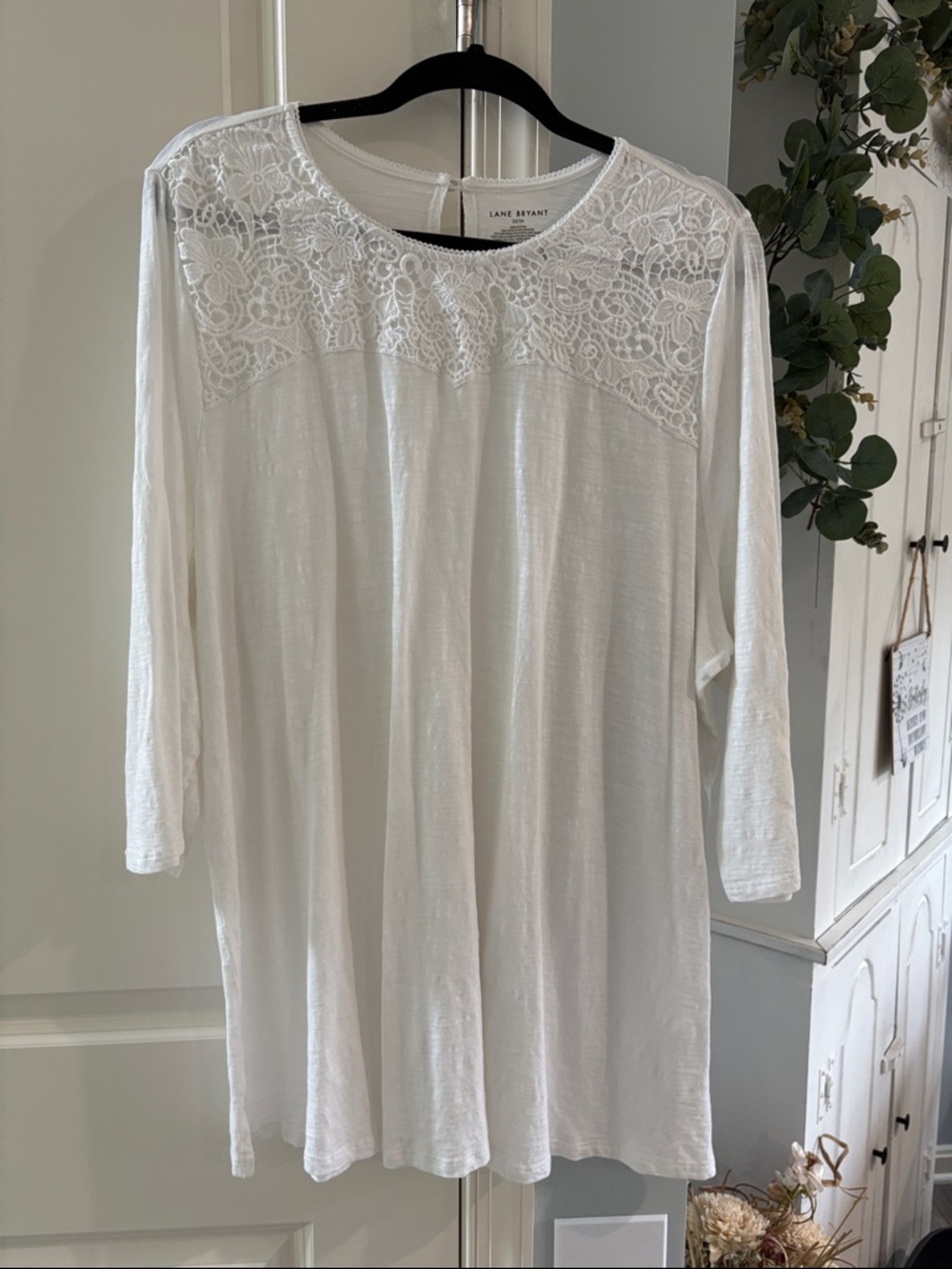 Lane Bryant White Crochet Yoke Long Sleeve Tunic Top